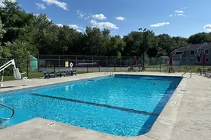 220 Nassau Dr, Springfield, MA 01129 - Photo 24