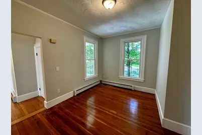 37 Oakes Ave, Southbridge, MA 01550 - Photo 10