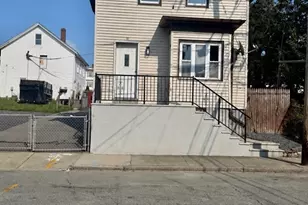 100 Melville St, Fall River, MA 02724 - Photo 2