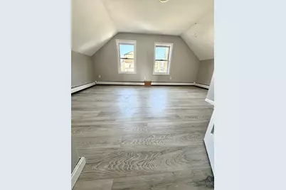 100 Melville St, Fall River, MA 02724 - Photo 10