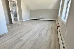 100 Melville St, Fall River, MA 02724 - Photo 12