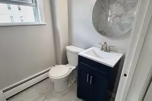 100 Melville St, Fall River, MA 02724 - Photo 10