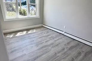 100 Melville St, Fall River, MA 02724 - Photo 8