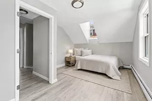 100 Melville St, Fall River, MA 02724 - Photo 16