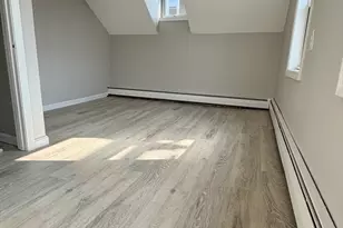 100 Melville St, Fall River, MA 02724 - Photo 12
