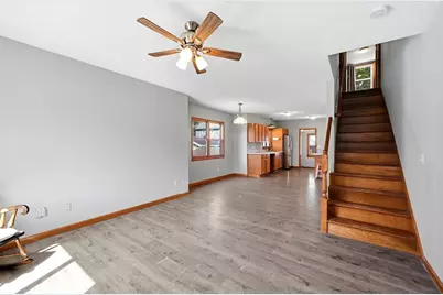 16 Park Pl, East Longmeadow, MA 01028 - Photo 4