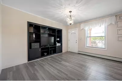352 Daniels St, Fitchburg, MA 01420 - Photo 12