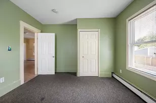 352 Daniels St, Fitchburg, MA 01420 - Photo 30