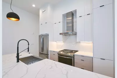 360 Meridian St #5, Boston, MA 02128 - Photo 2