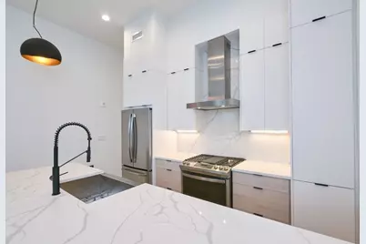 360 Meridian St #5, Boston, MA 02128 - Photo 2