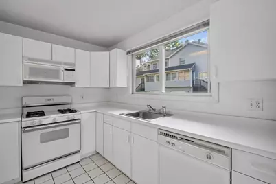 83 Arrowhead Cir #83, Ashland, MA 01721 - Photo 6