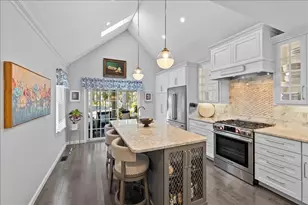 7 Gold Leaf Ln, Mashpee, MA 02649 - Photo 6