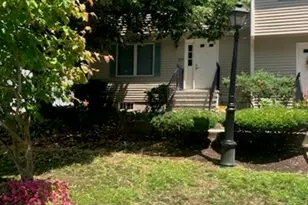 801 Manor Ter, Lexington, MA 02420 - Photo 2