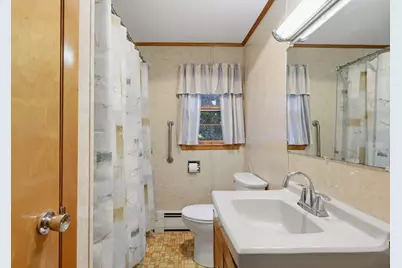 85 Bunker Hill Ave, Lowell, MA 01850 - Photo 6