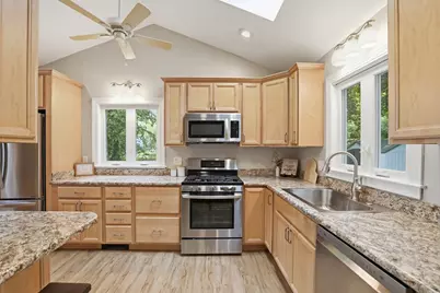 82 Central St., Andover, MA 01810 - Photo 8