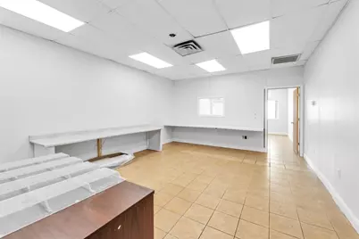 104 Spring Street, Boston, MA 02132 - Photo 4