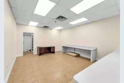 104 Spring Street, Boston, MA 02132 - Photo 6