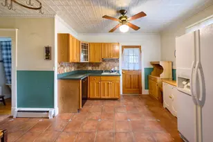 16 Boynton Ave, South Hadley, MA 01075 - Photo 8