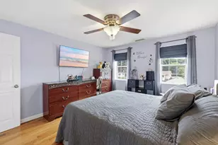 37 Grammont Rd, Worcester, MA 01607 - Photo 18