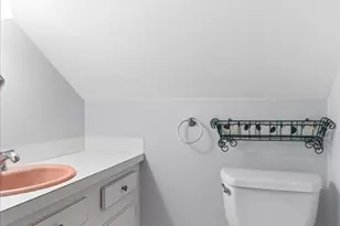 23 Meadowbrook Rd, Raynham, MA 02767 - Photo 20