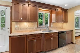 23 Meadowbrook Rd, Raynham, MA 02767 - Photo 10