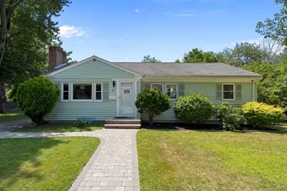 10 Perley Ave, Peabody, MA 01960 - Photo 2