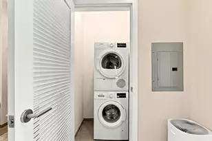 45 Lewis St, Boston, MA 02128 - Photo 14