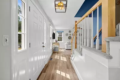 22 Morningside Dr, Rockland, MA 02370 - Photo 2