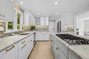 22 Morningside Dr, Rockland, MA 02370 - Photo 10