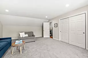 72 D Hummingbird Ln, Groton, MA 01450 - Photo 22