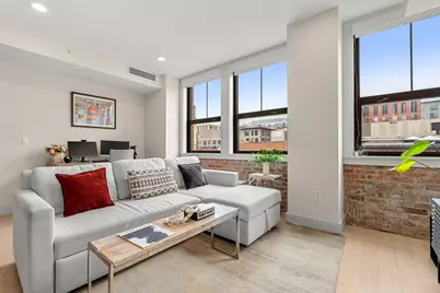 121 Portland St #609, Boston, MA 02114 - Photo 2