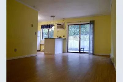 170 E Hadley Rd #140, Amherst, MA 01002 - Photo 4