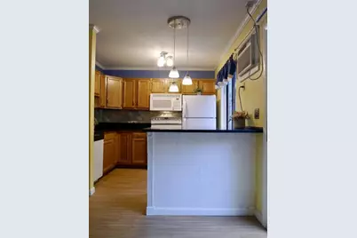 170 E Hadley Rd #140, Amherst, MA 01002 - Photo 6
