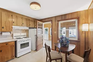 2 Douglas, Lowell, MA 01852 - Photo 10
