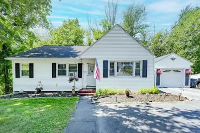 520 Jackson St, Methuen, MA 01844 - Photo 2