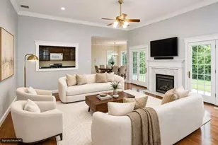 15 Avalon Pl, Agawam, MA 01030 - Photo 10
