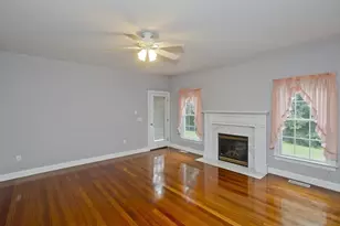 15 Avalon Pl, Agawam, MA 01030 - Photo 14