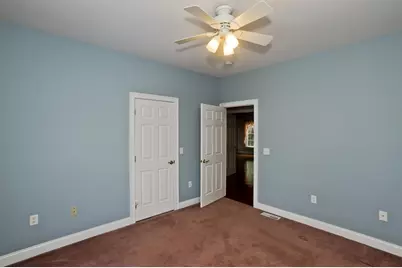 15 Avalon Place, Agawam, MA 01030 - Photo 18