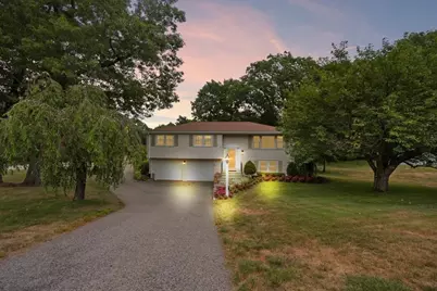 128 Bullard St, Walpole, MA 02081 - Photo 2