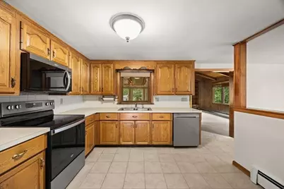 128 Bullard St, Walpole, MA 02081 - Photo 20