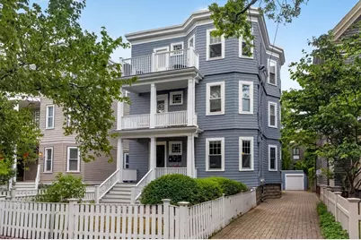 20 Carver Street #3, Cambridge, MA 02138 - Photo 2