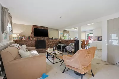 2 Mathurin Rd, Plainville, MA 02762 - Photo 8