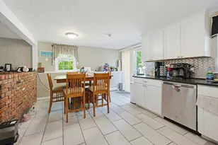2 Mathurin Rd, Plainville, MA 02762 - Photo 4