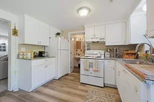 2 Mathurin Rd, Plainville, MA 02762 - Photo 18