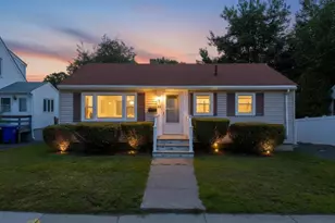 42 Windham Rd, Boston, MA 02136 - Photo 18