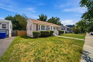 42 Windham Rd, Boston, MA 02136 - Photo 16
