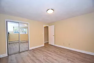 1105 Lexington St, Waltham, MA 02452 - Photo 8