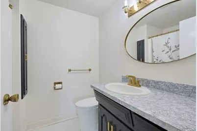 86 North Ave, Mendon, MA 01756 - Photo 10