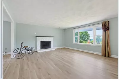86 North Ave, Mendon, MA 01756 - Photo 18