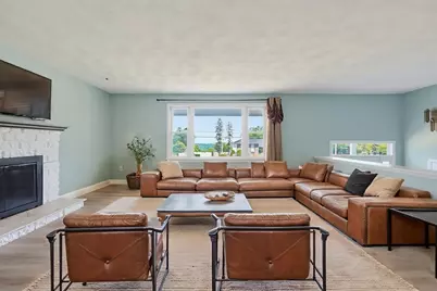 86 North Ave, Mendon, MA 01756 - Photo 2